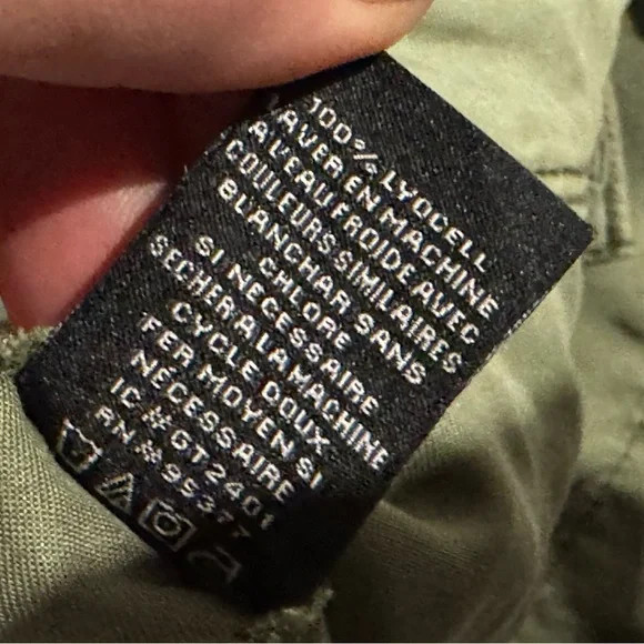 Social Standard by Sanctuary Casual Olive Women's Cargo Shorts - Picture 5 of 6